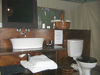 Bathroom of luxury tented camp at Toorfontein 